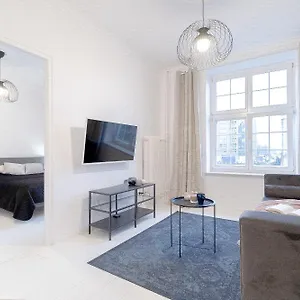 Glow Apartments, Srodmiescie Apartament
